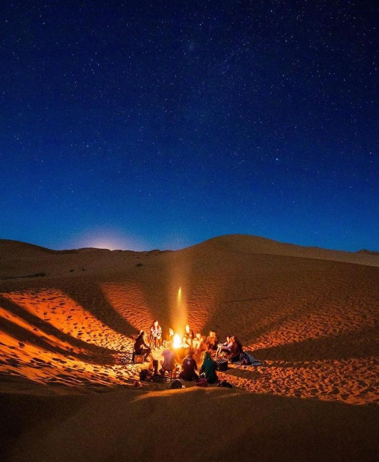 Готель Sahara Luxury Glamping Мерзуга Екстер'єр фото