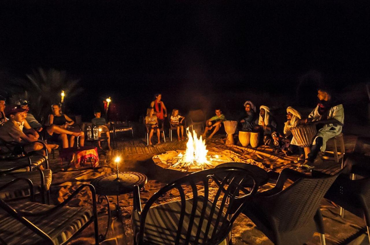 Готель Sahara Luxury Glamping Мерзуга Екстер'єр фото