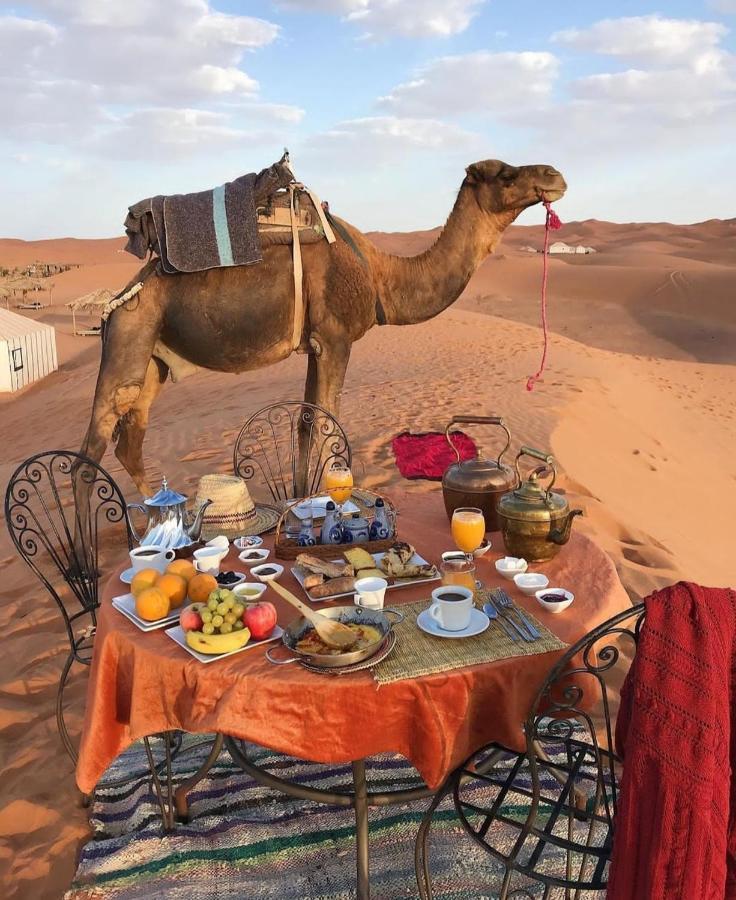Готель Sahara Luxury Glamping Мерзуга Екстер'єр фото
