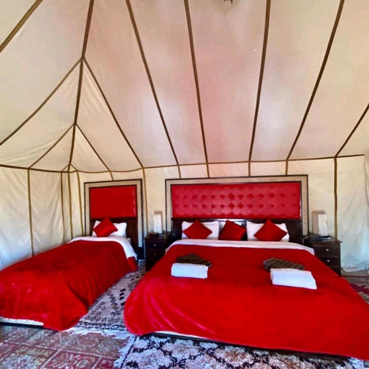 Готель Sahara Luxury Glamping Мерзуга Екстер'єр фото